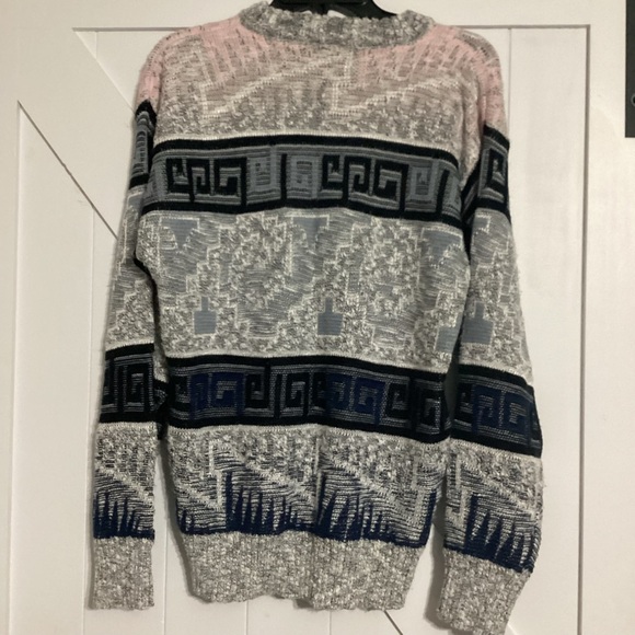 Vintage Men’s Sweater Size M Black, White, Blue - Picture 2 of 6